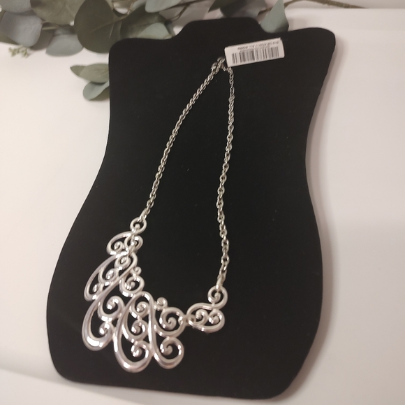 NWT Gypsy Jewels silver scroll plate bib necklace - Picture 2 of 5